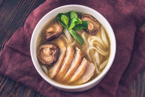 How to Prepare Authentic Japanese Ramen with a Rich Pork Broth?